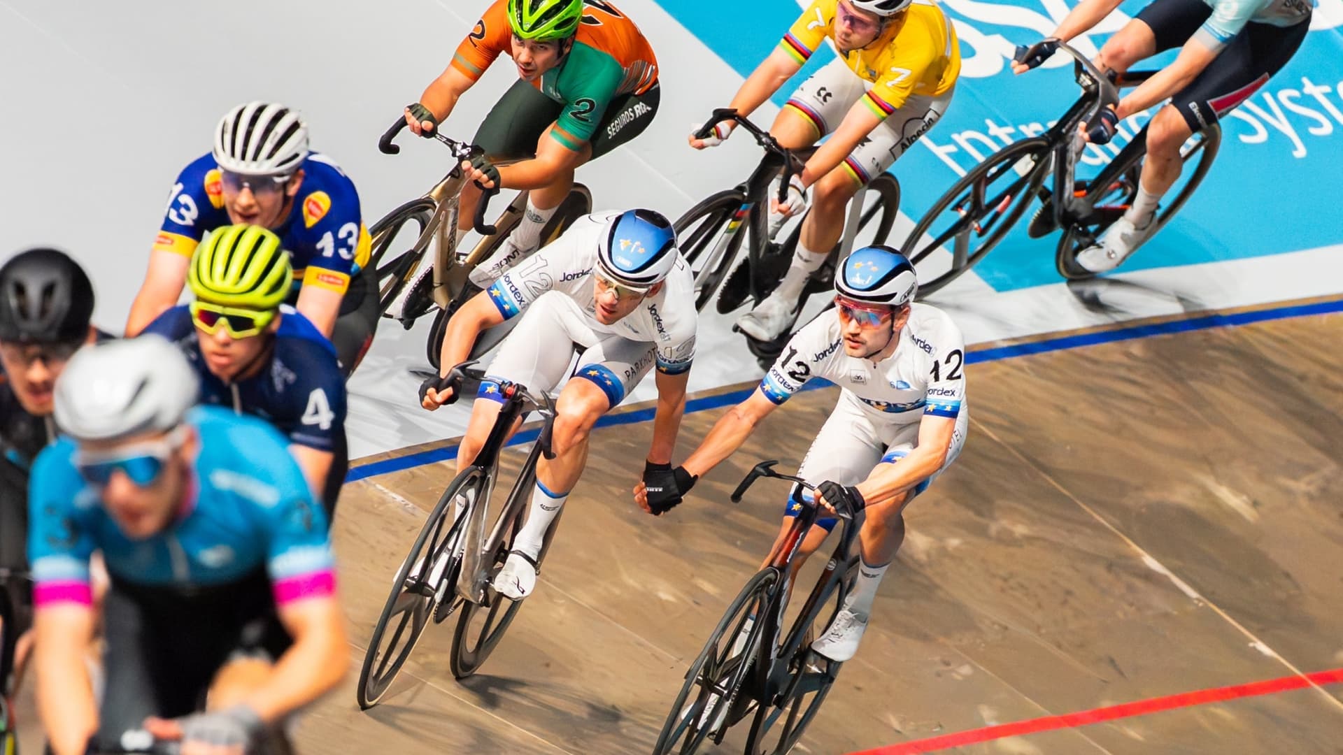 WielerZesdaagse Rotterdam | Groupticket | Tuesday December 1 (evening)